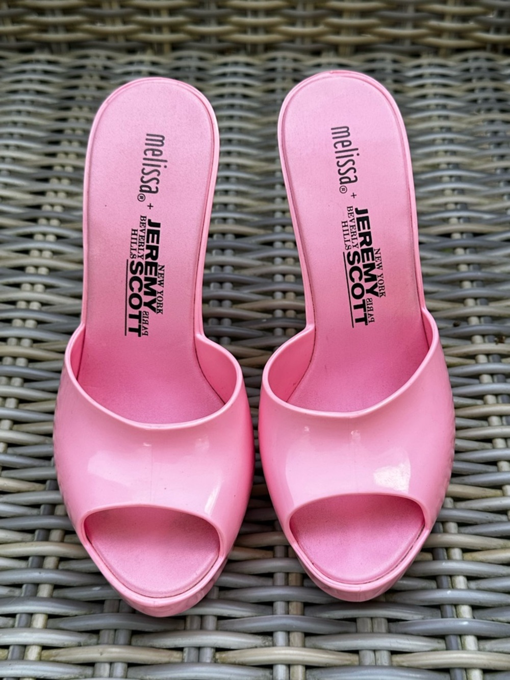 Melissa + Jeremy Scott Pink Barbie Shoes 6 37 Blowup Heels Slides Sandals - Picture 11 of 14